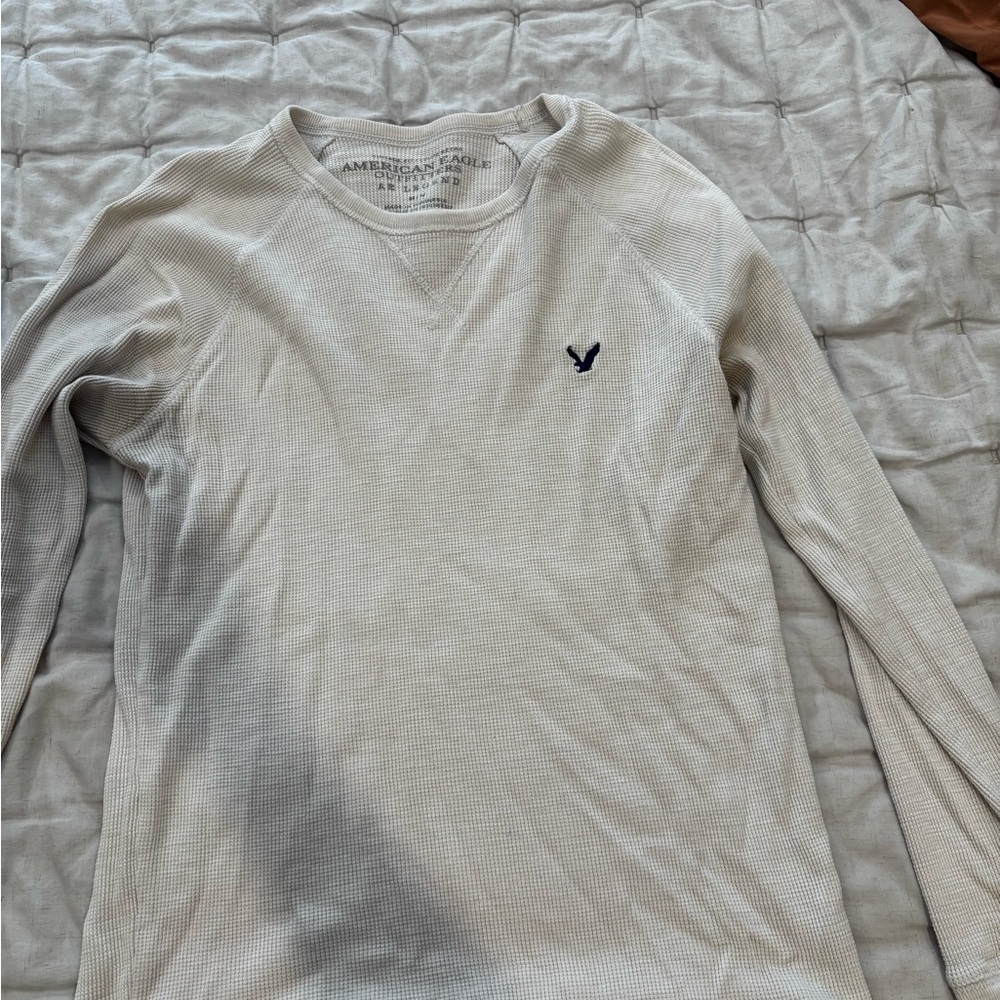American Eagle Outfitters Men's Cream Long Sleeve Tee